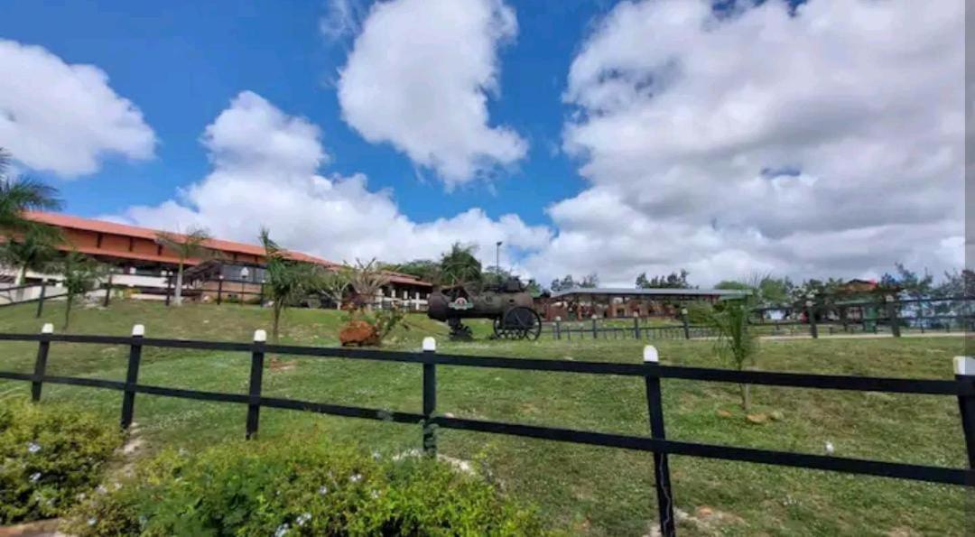 Flat Condominio Monte Castelo Gravata Bezerros Eksteriør bilde